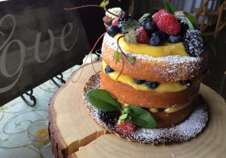 naked cake lemon curd